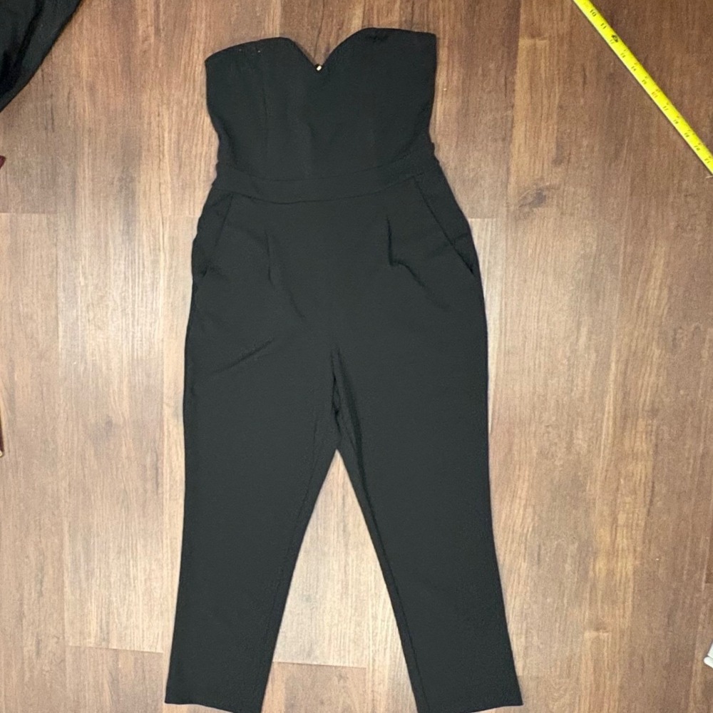 Express Black Strapless Jumpsuit Sweetheart Pleated Tapered Leg Pocket Pants 8 M
